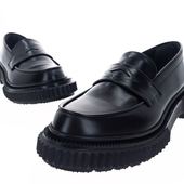 🖤New Fw22 loafers - Type 182🖤

🖤📷 @10corsocomo 🫶

#adieushoes #10corsocomo #type182 #loafers #fw22 #chunkyshoes #instoresandonline